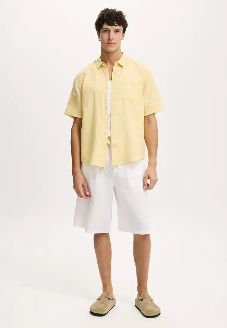 寬鬆亞麻短袖恤衫