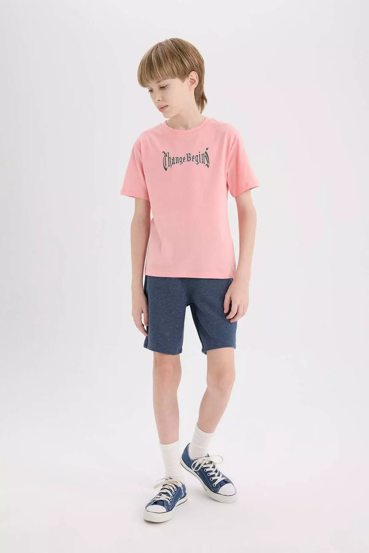 Boy's Elastic Waist Shorts E6890A825Sm