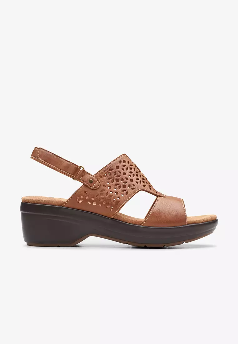 Discount on Clarks  shoes - SKU: Tuleah Sun Wedge Sandals Tan