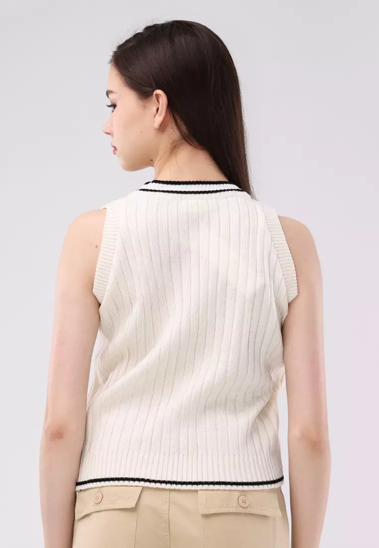Knitted V-neck Sleeveless Blouse