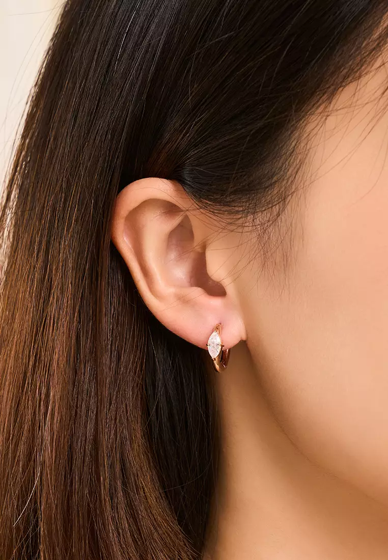 Elaine Oval-Cut Hug Hoop Earrings in Rose Gold