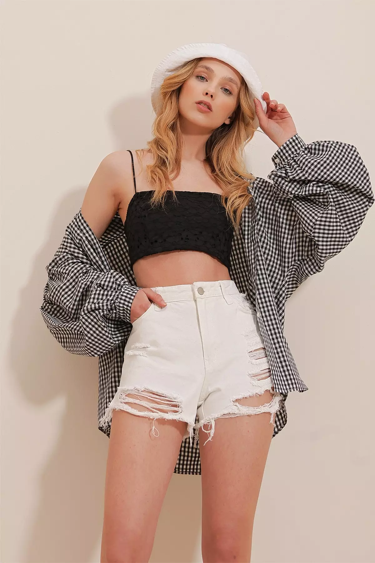 Pale Effect Trousers Seamless Denim Shorts