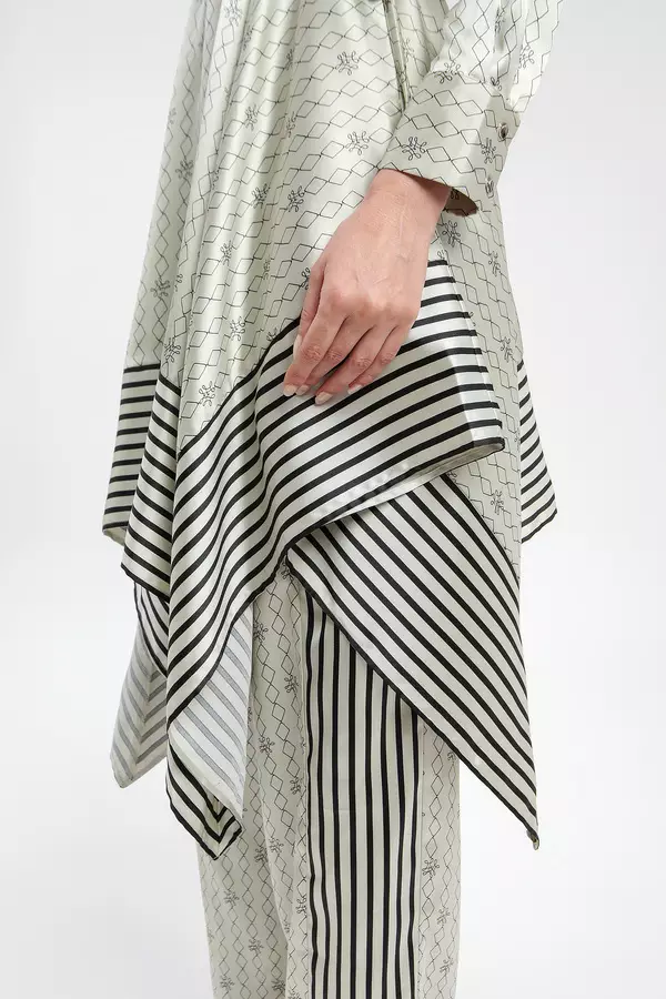 MINIMAL - Saera - Tunik Asimetris Satin Motif Geometris -Grey Warna Beige