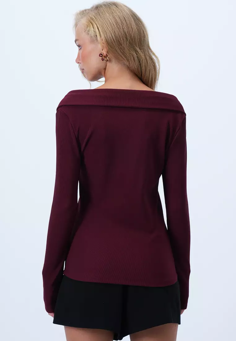 Wide Collar Blouse
