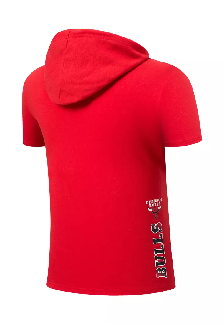 Buy NBA Chicago Bulls Regular Fit Mens Warm Up Hoodie Drop - Main Image