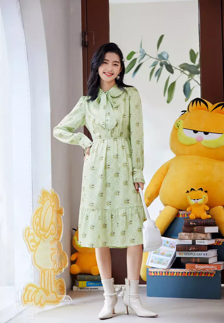 Allover Cartoon Print Dress with Ruffle Collar and Collar Tie