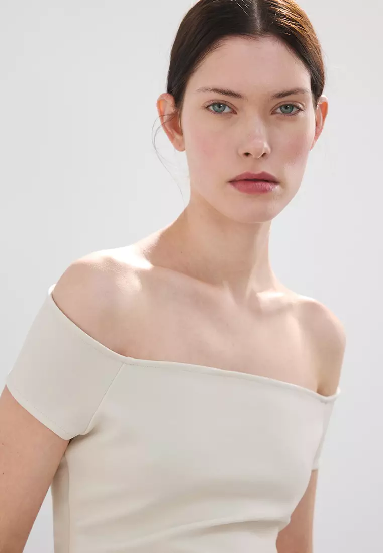 Strapless Fitted Top