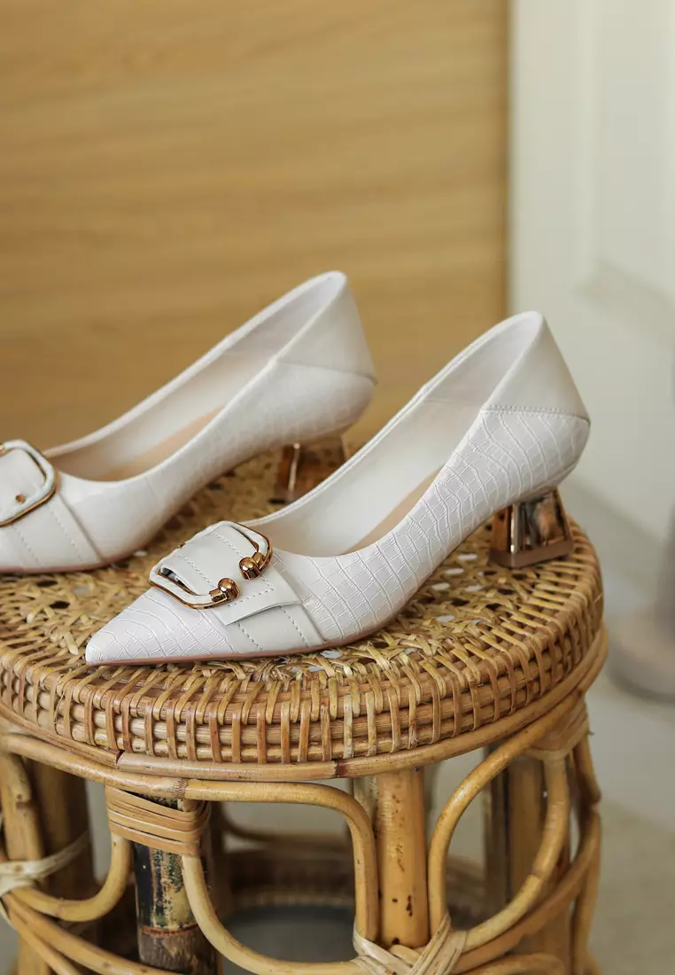 5CM Pointy Square Buckle Textured Pumps XJ568-2