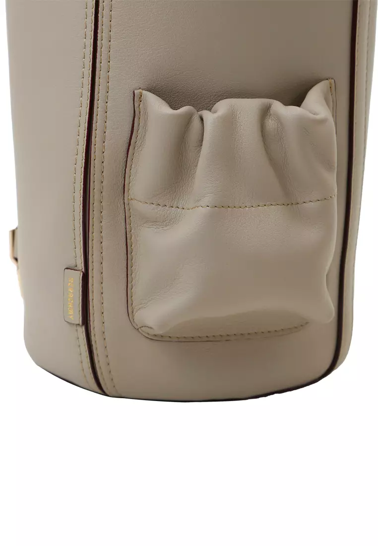 ORUKAMI Pocket Convertible Bucket Tote Small II - Toffee