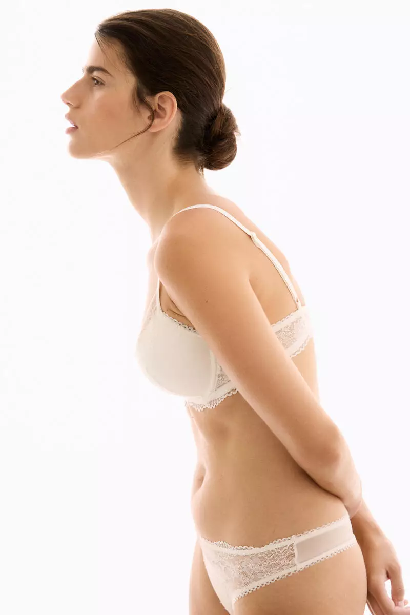 Lace push-up bra