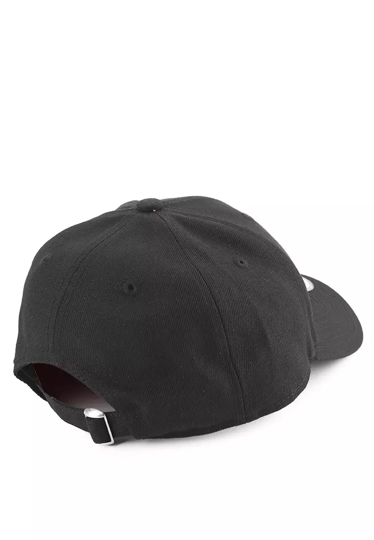 9Forty New York Yankees Metal Badge