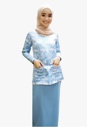 Buy Kurung Kedah Brocade from Zoe Arissa in Blue at Zalora