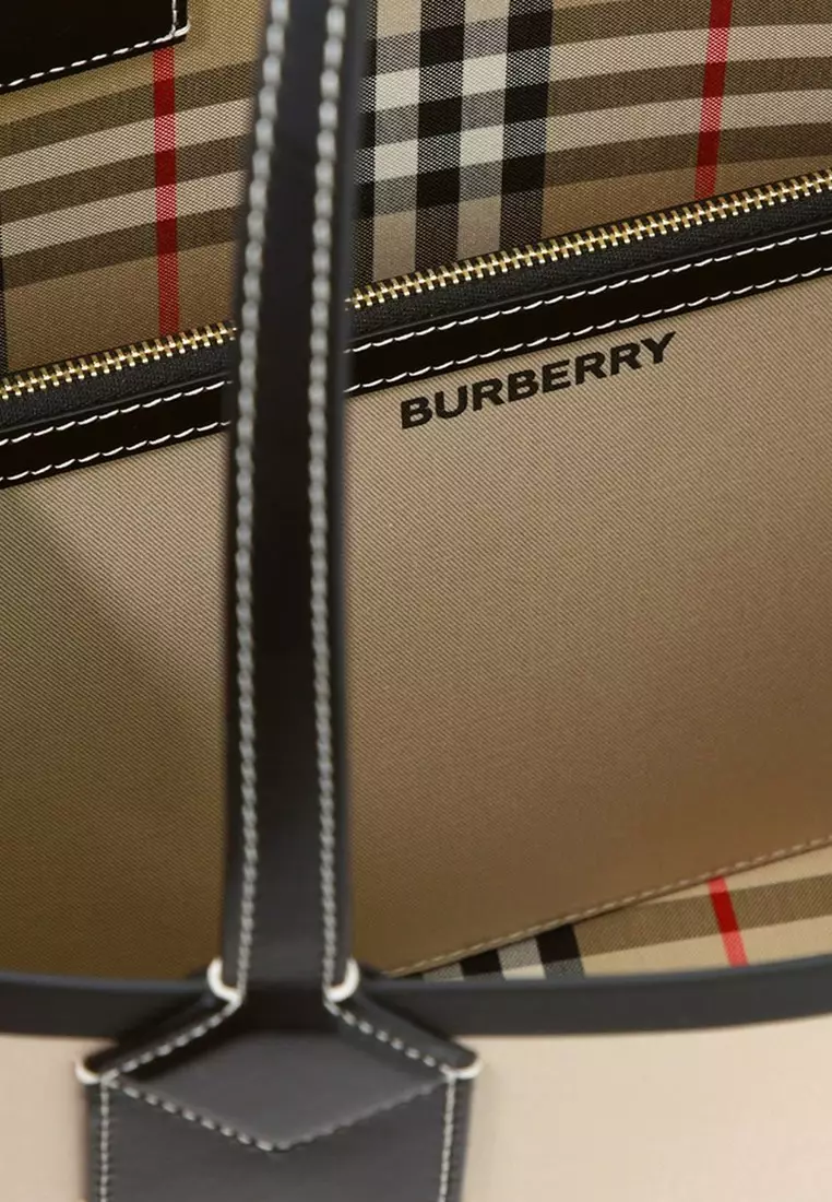 Burberry inside outlet label