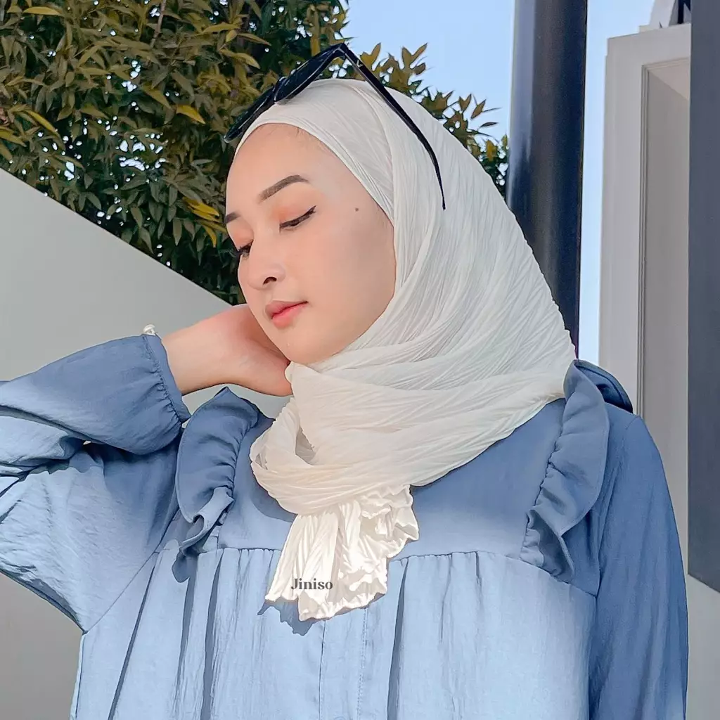 AURA Active Hijab Pashmina Flowy Plisket Breeze