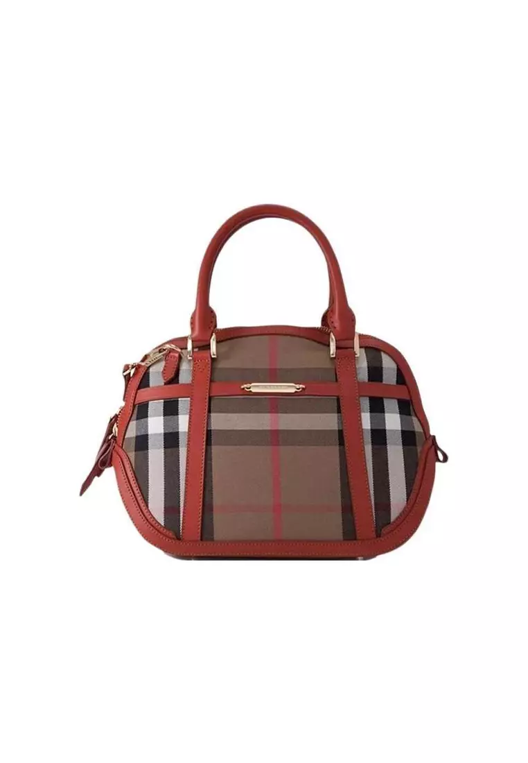 Red best sale burberry purse