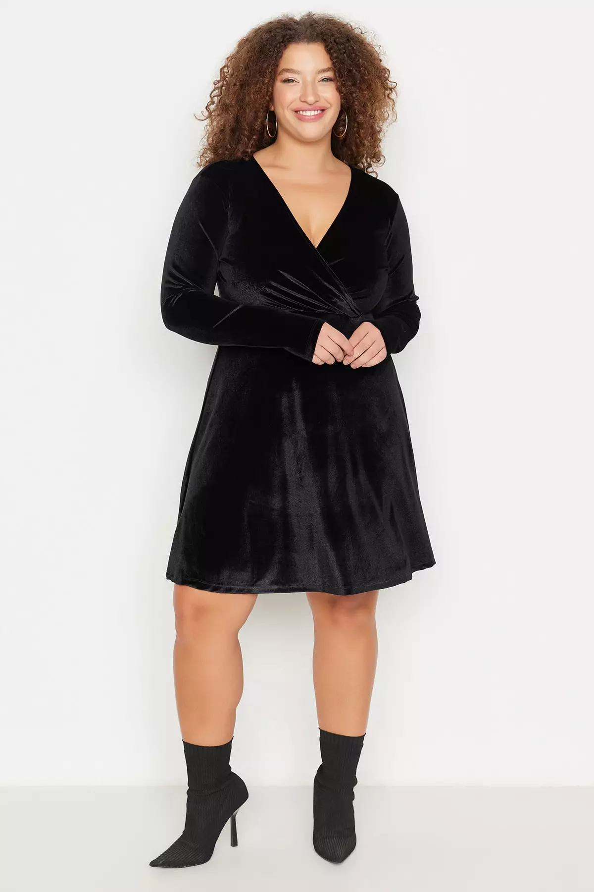 Buy velvet dress online