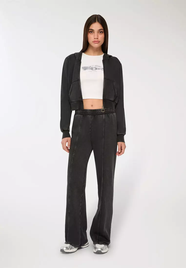 Woman Full-Length Gym Pants