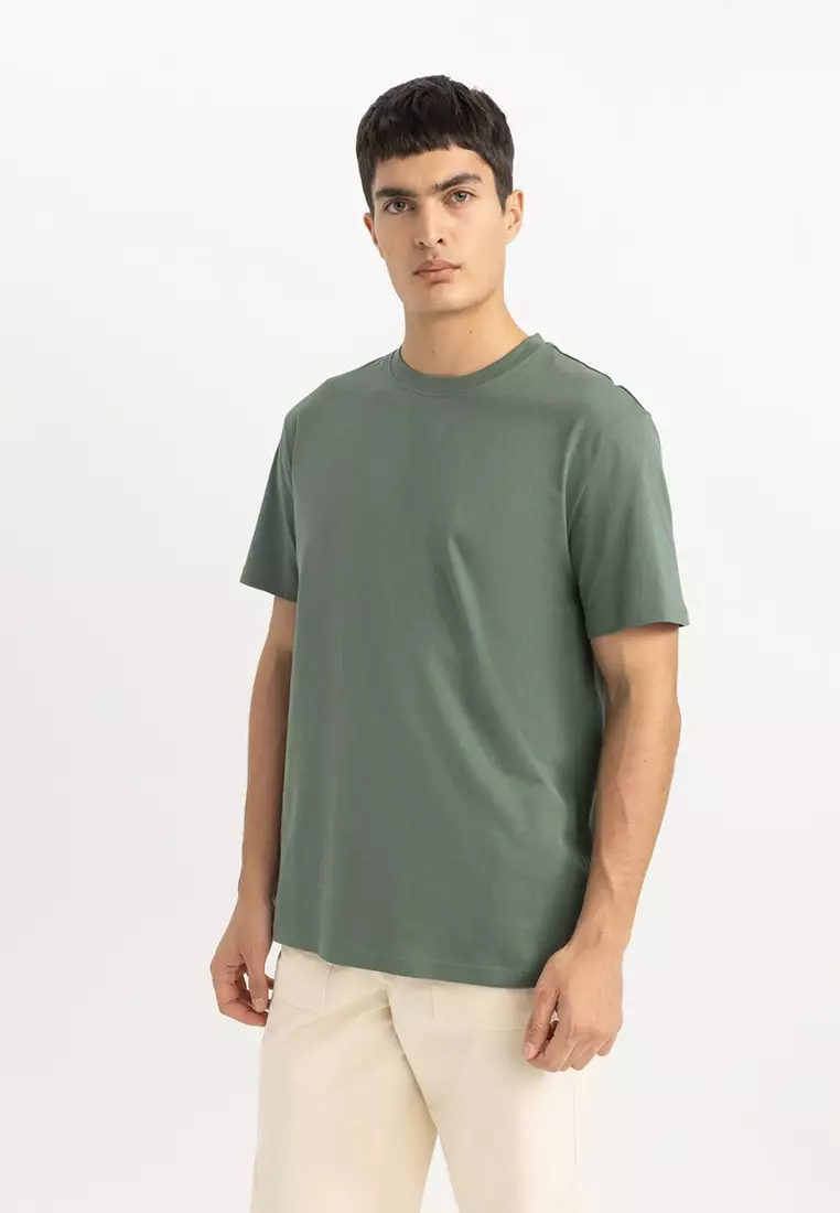Basic Crew Neck T-Shirt