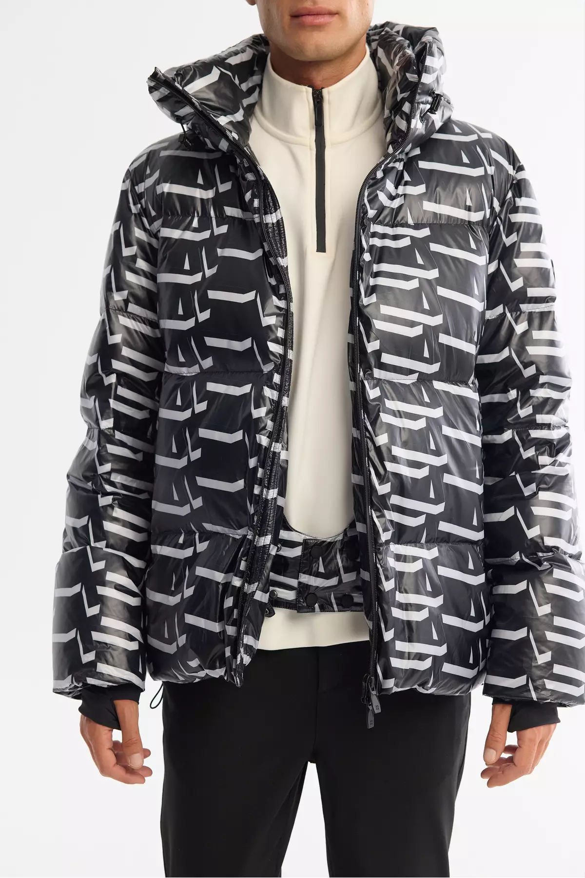 Men'S Black Hooded Water Repellent Windproof -20 Degree Resistant Goose Down Coat A42Y6063