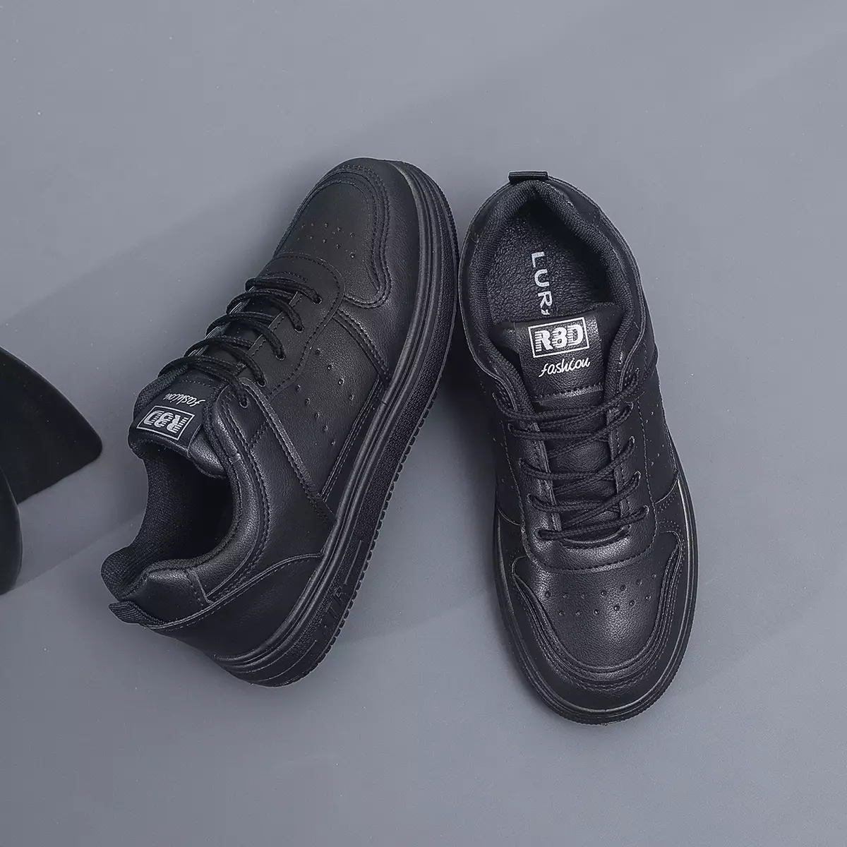 LURAD Sepatu Wanita Nyaman Dipakai Sneakers Flat Cewek Polos Sekolah SS105