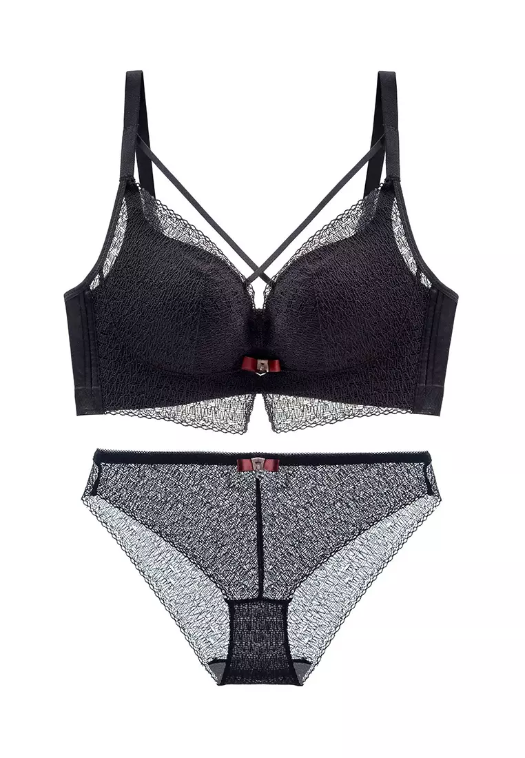 Buy ZITIQUE Lace Lingerie Set (Bra And Panty) - Black in Black 2024 Online