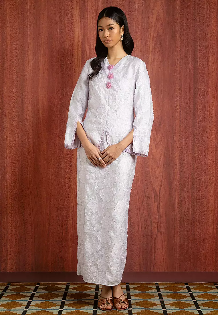 LAIKA EMBROIDERY BEADED KEBAYA SET