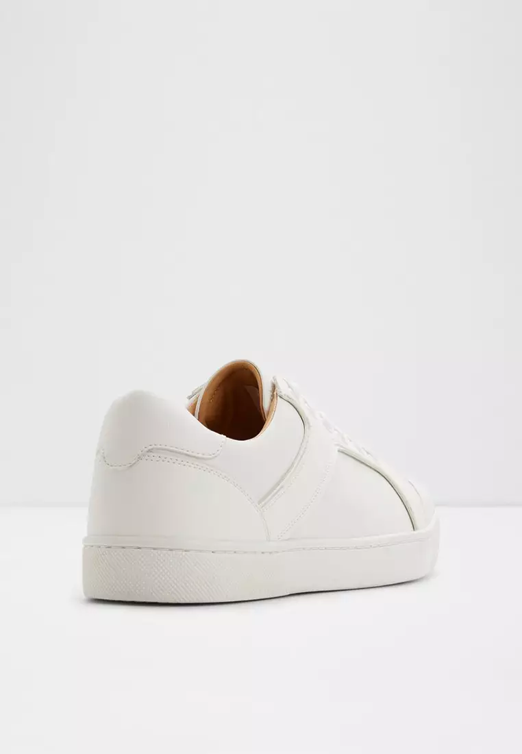 Suitsneaker Low-Top Sneakers