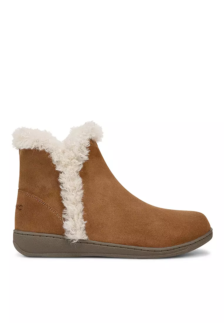 Indulge Unwind Bootie Womens Shoes