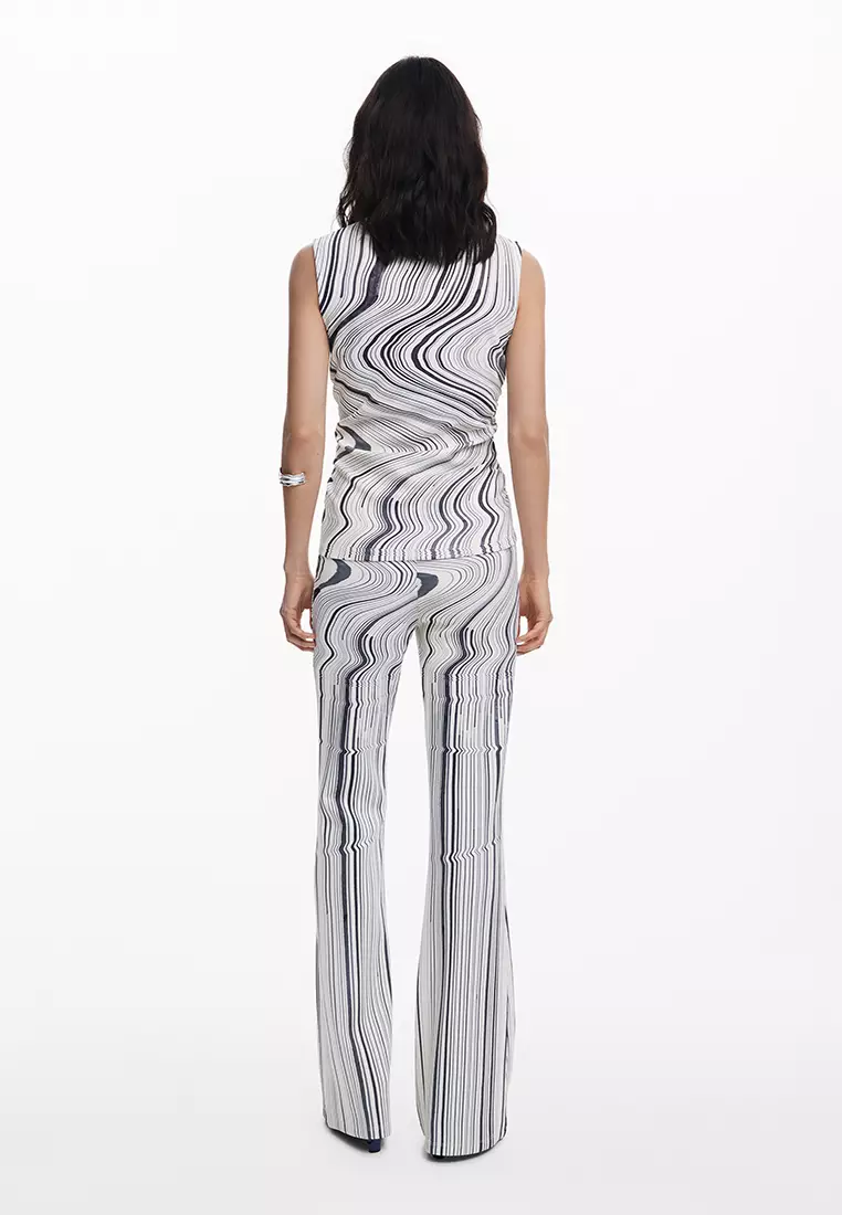 Wavy striped T-shirt