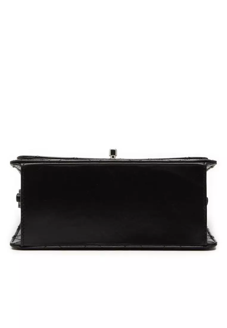 Pre-Loved Chanel Cc Quilted Lambskin Flap Shoulder Bag