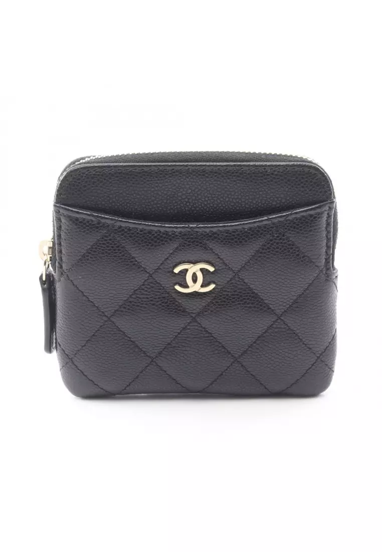 Pre-Loved Chanel matelasse card case coin purse Caviar skin black gold hardware