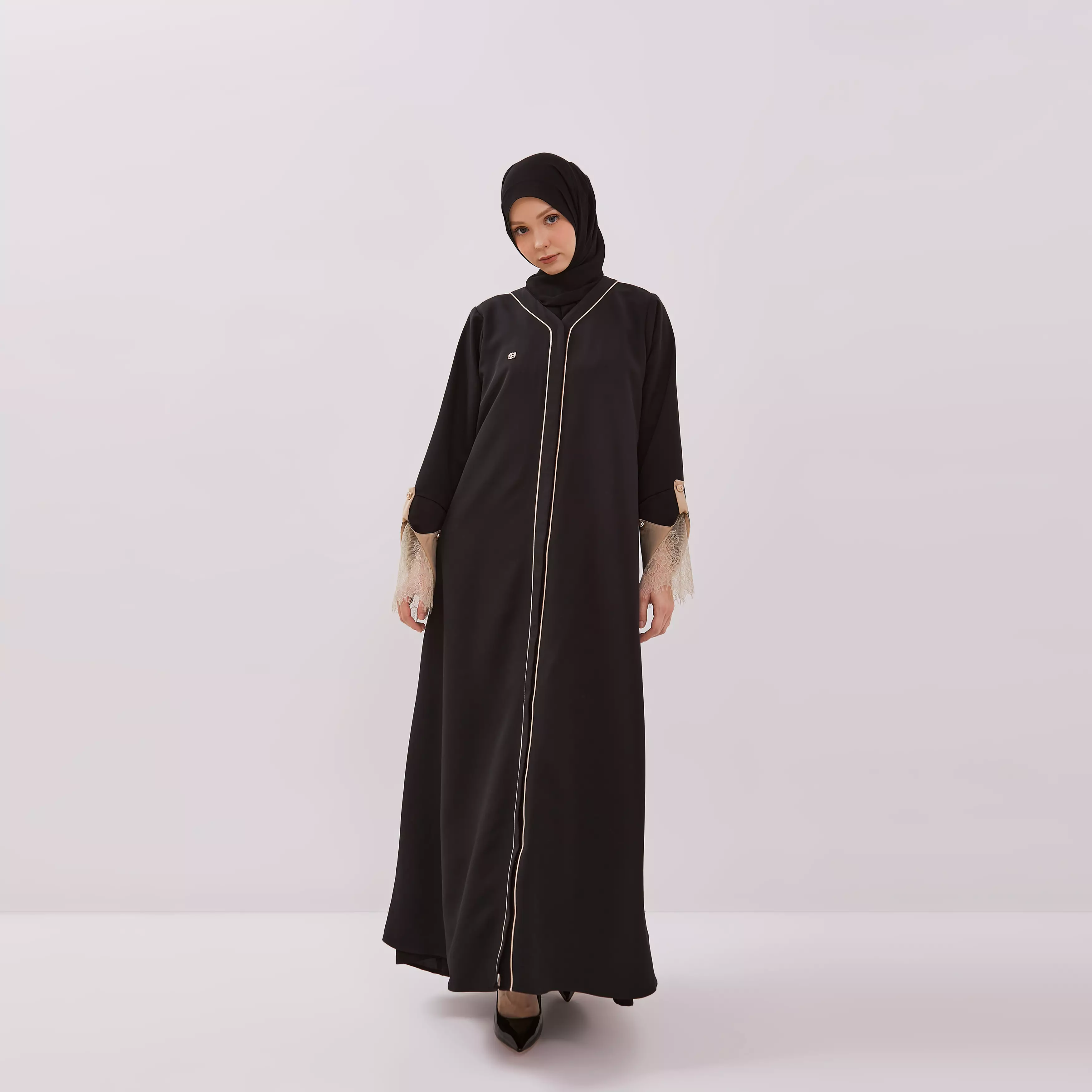 Chanté - Haya Abaya in Black