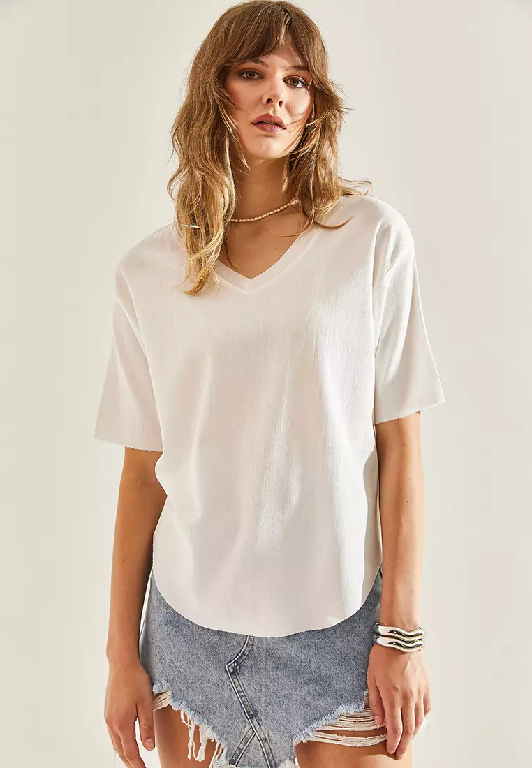V-Neck Oval Cut Wrinkled Fabric Blouse