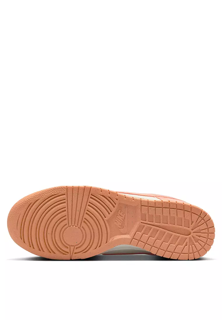 Dunk Low Women's Shoes