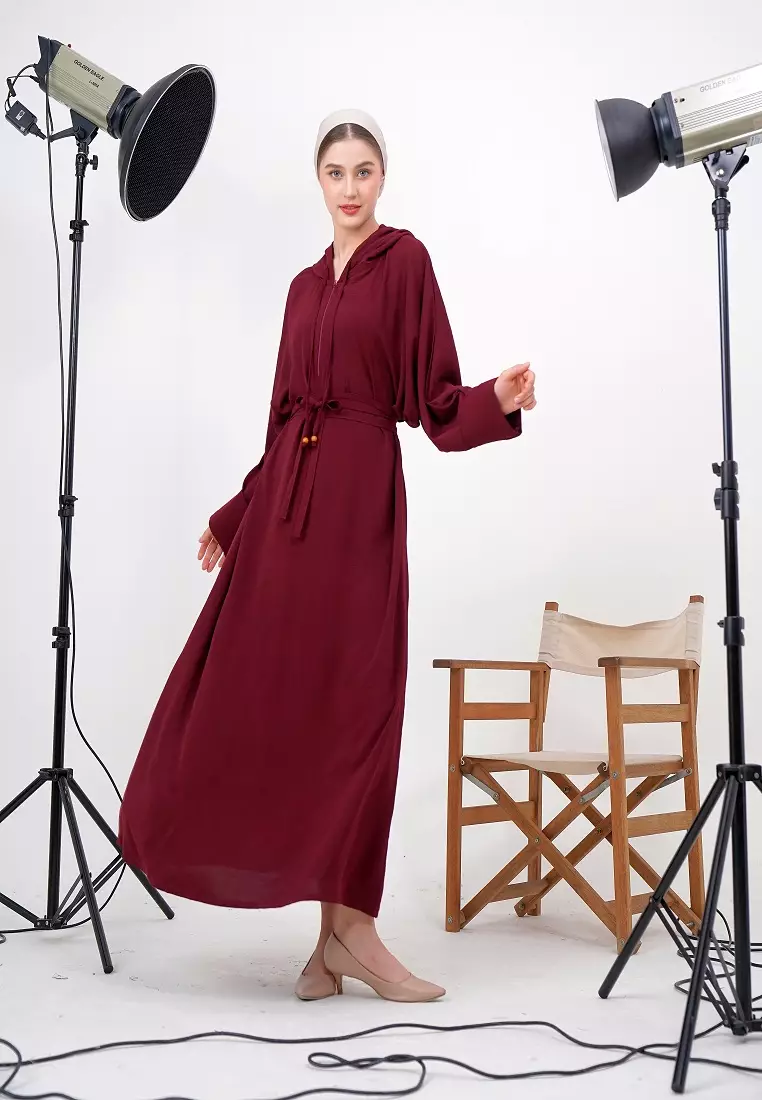 Xavera Abaya Hoodie Maroon