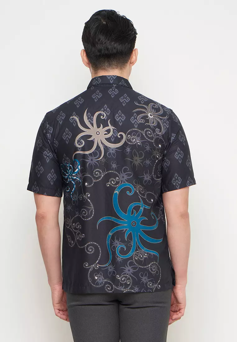 Regfit Arghia Blue Kemeja Batik Pria Lengan Pendek