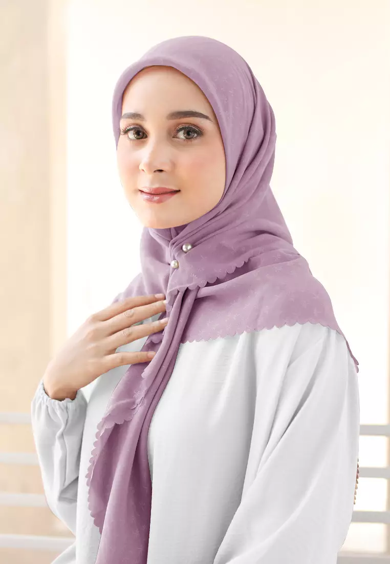Rada Embossed Square | Hijab Polycotton Scarf Segiempat - Dusk Lavender