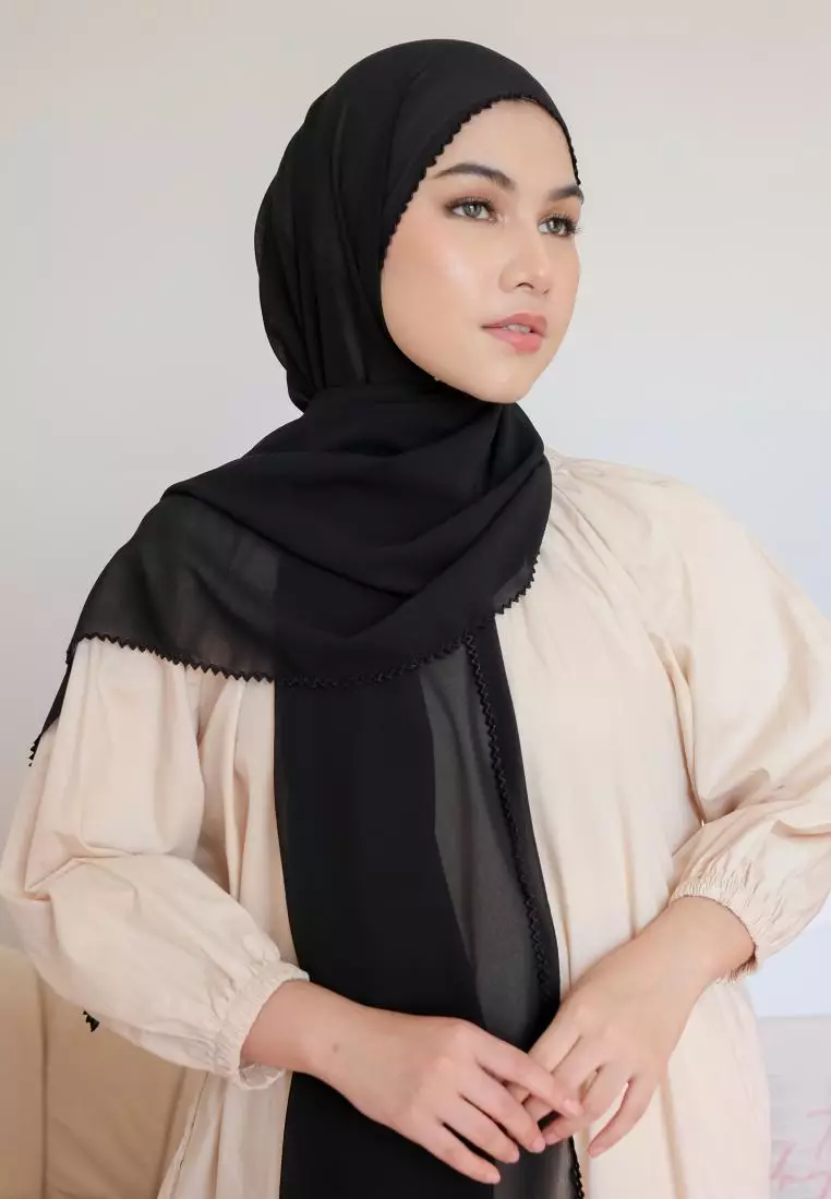 Ziza Shawl Black