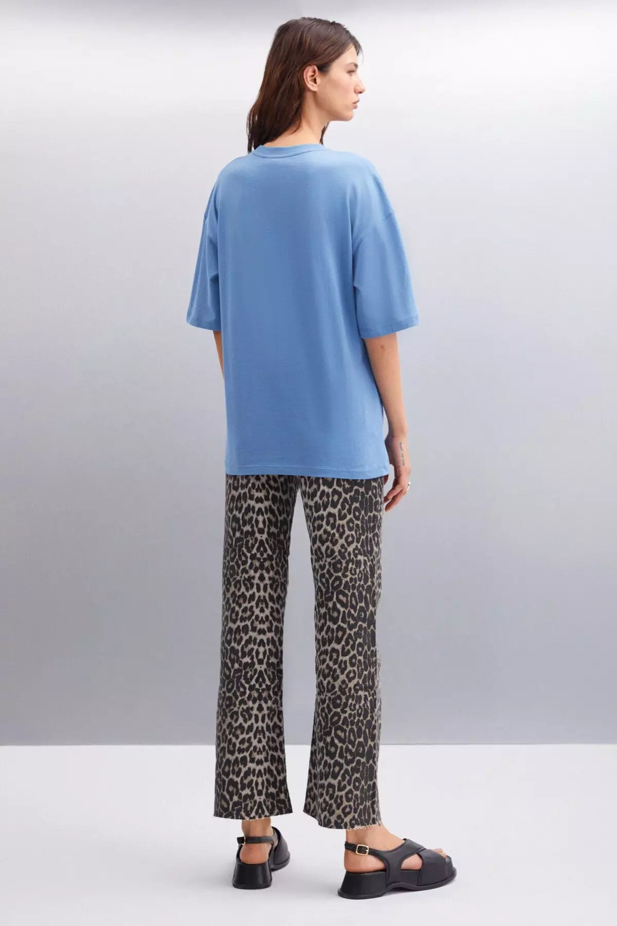 Betsy Cotton Slit T-Shirt