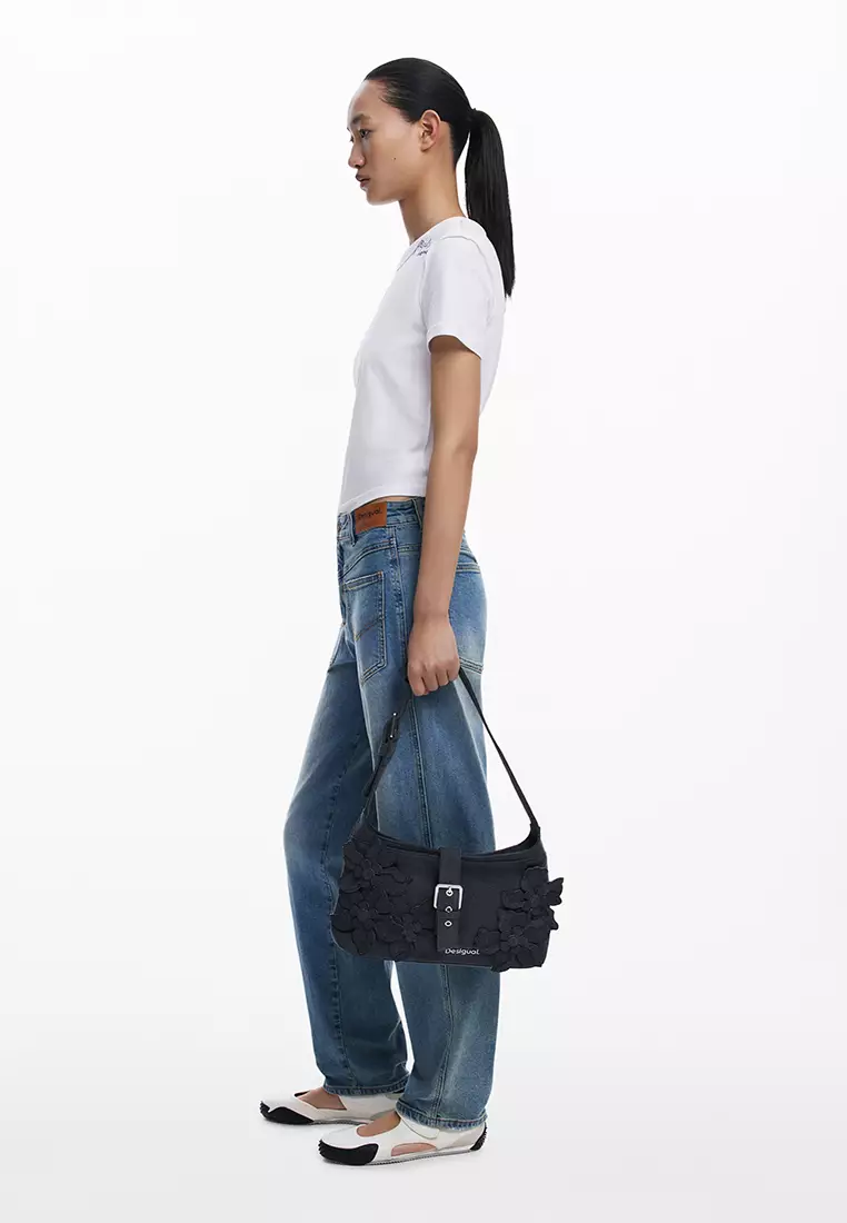 Medium bag with floral patch