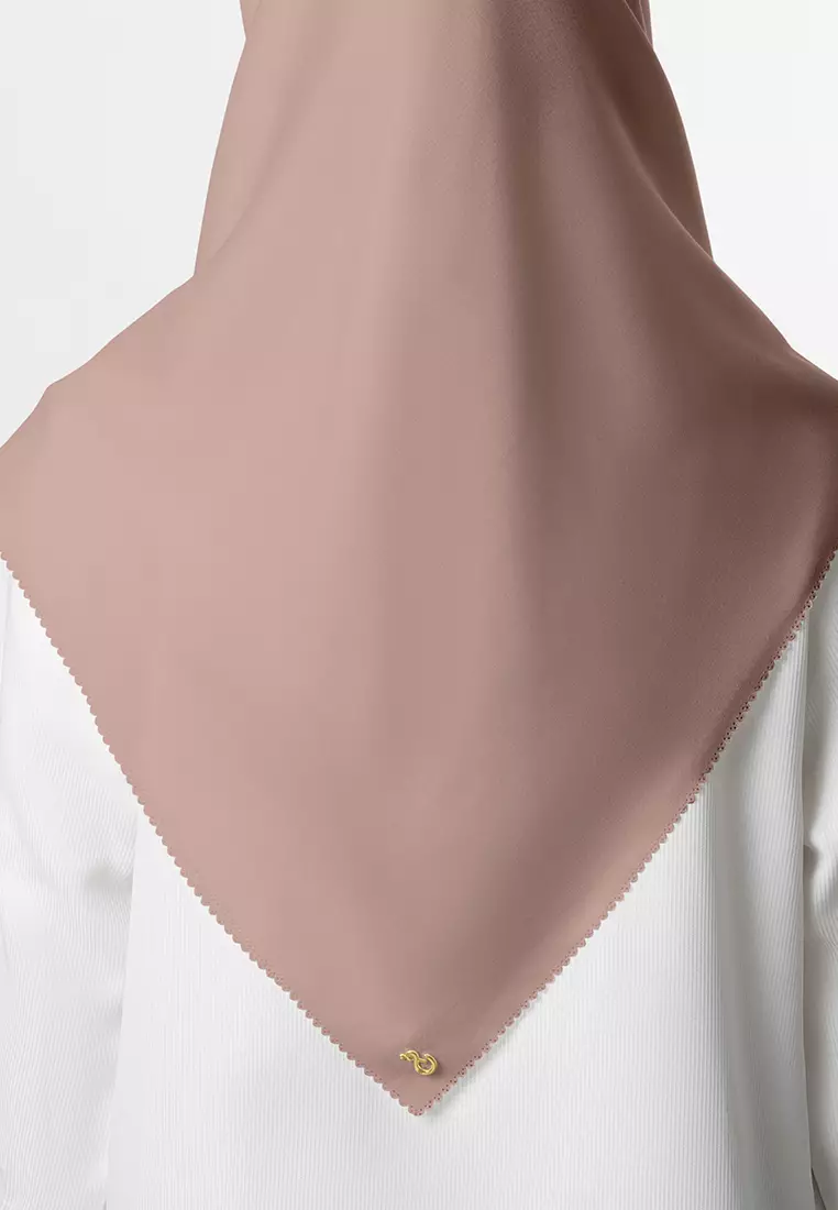 Jenna & Kaia - Sada Scarf Mellow - Hijab Kerudung Segi Empat