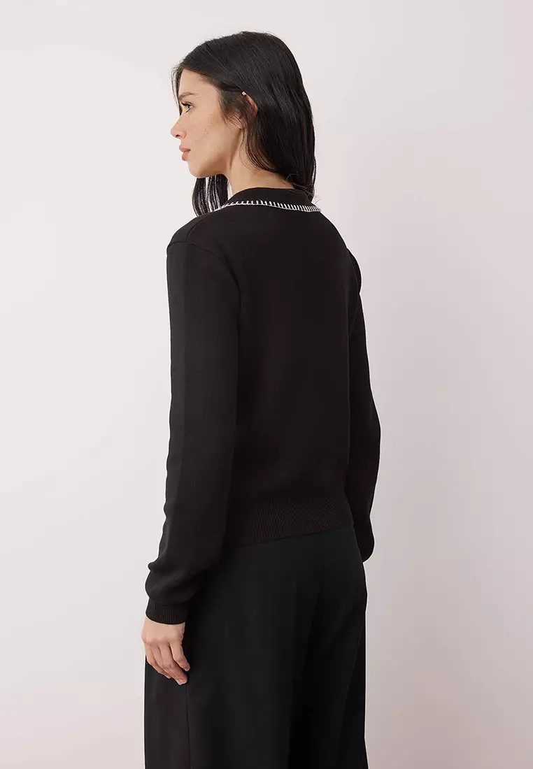 Black Cotton Content Collar Stitching Detail Knitwear Sweater Twoaw26Kz24
