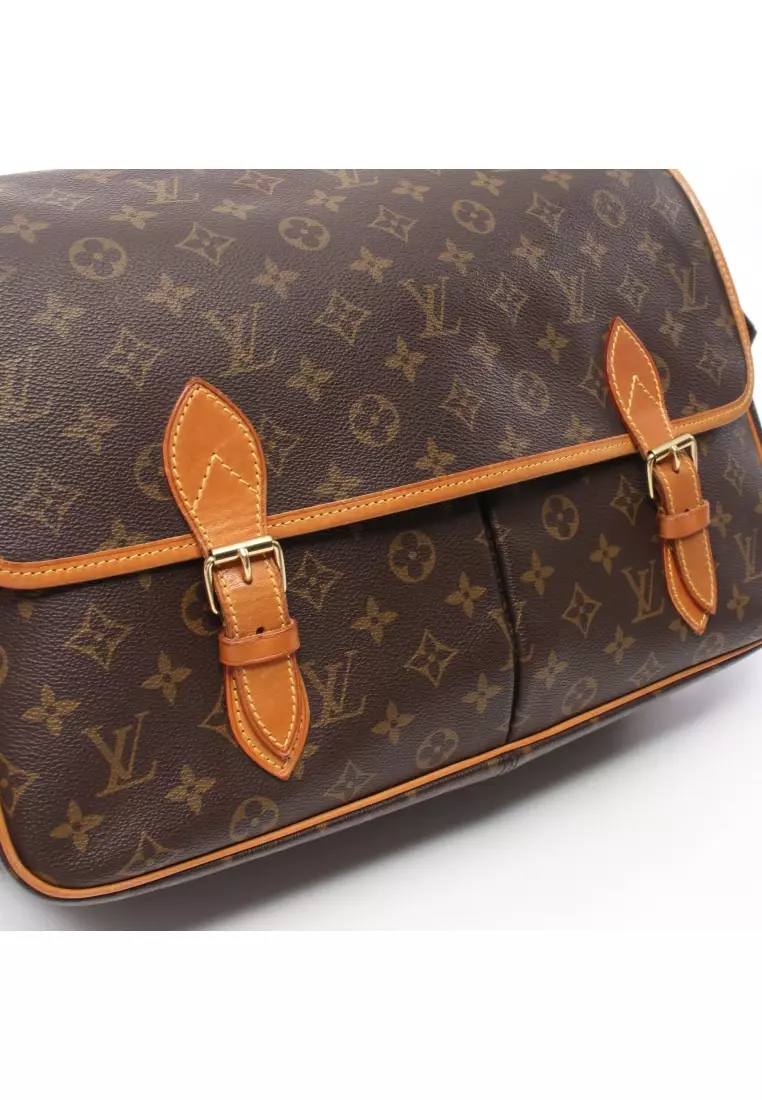 Louis Vuitton Vintage Louis Vuitton Gibeciere PM Monogram Shoulder