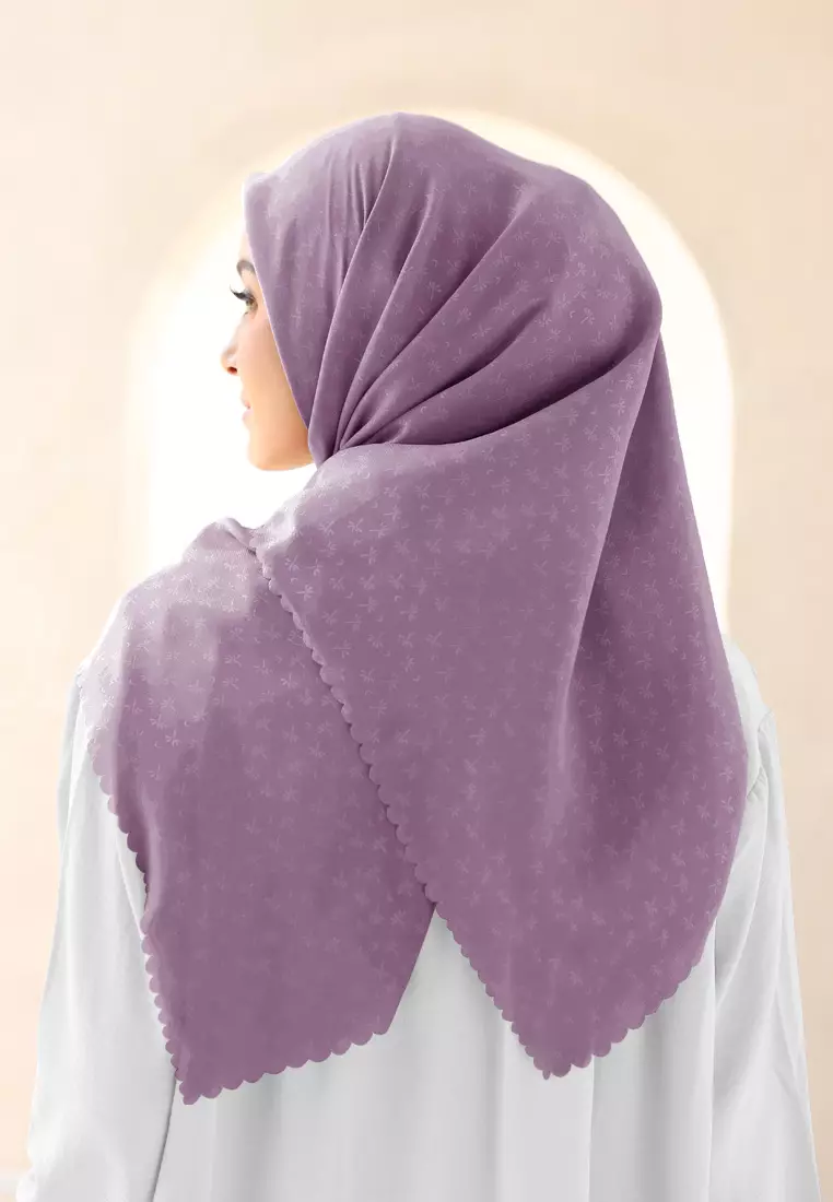 Rada Embossed Square | Hijab Polycotton Scarf Segiempat - Orchid Glam