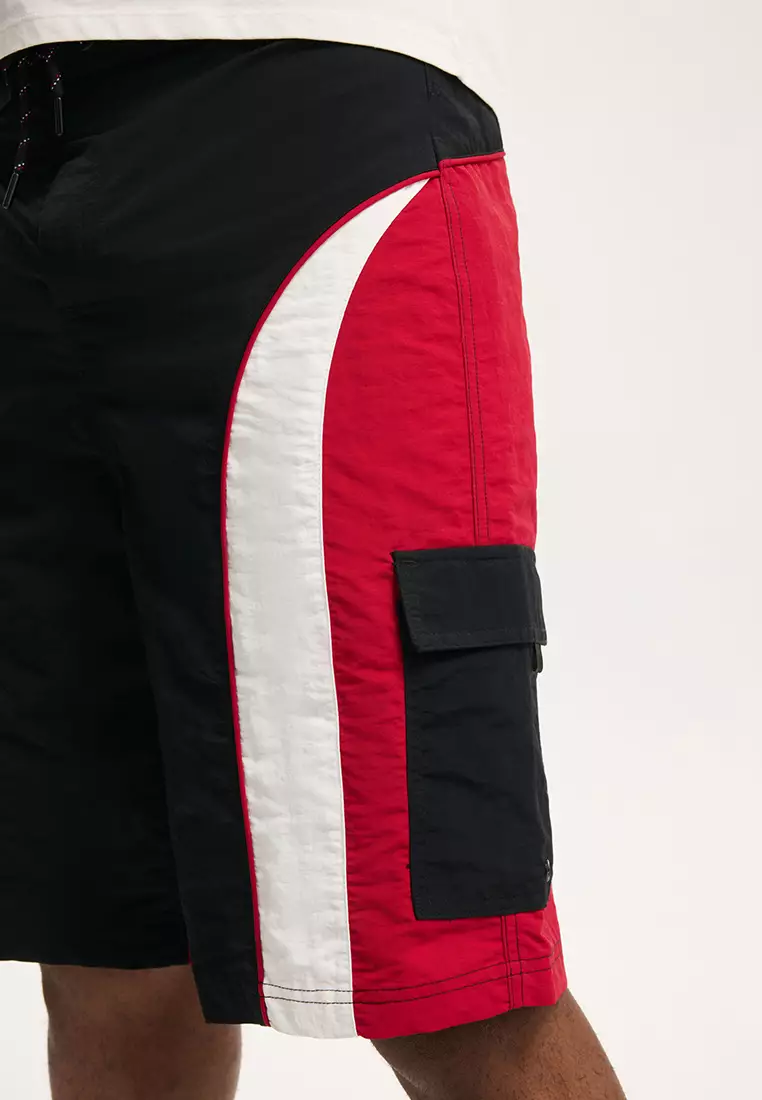 特寬鬆滑板短褲