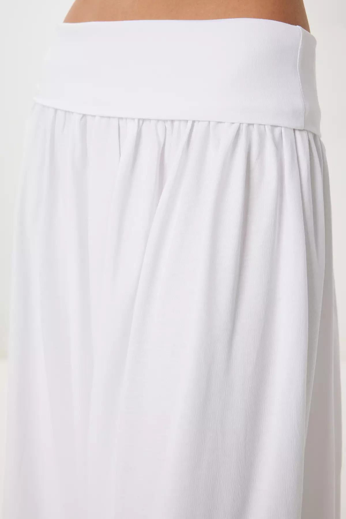 Women's Ecru Long Summer Flexible Knitted Skirt Cr00519