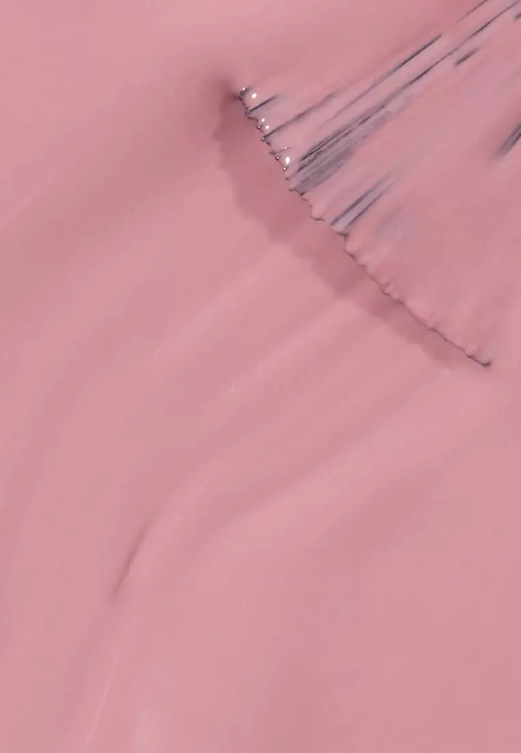 Suzi Calls The Paparazzi