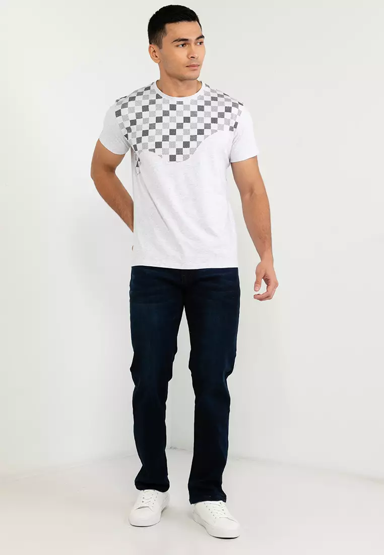 Straight Cut Stretchable Jeans