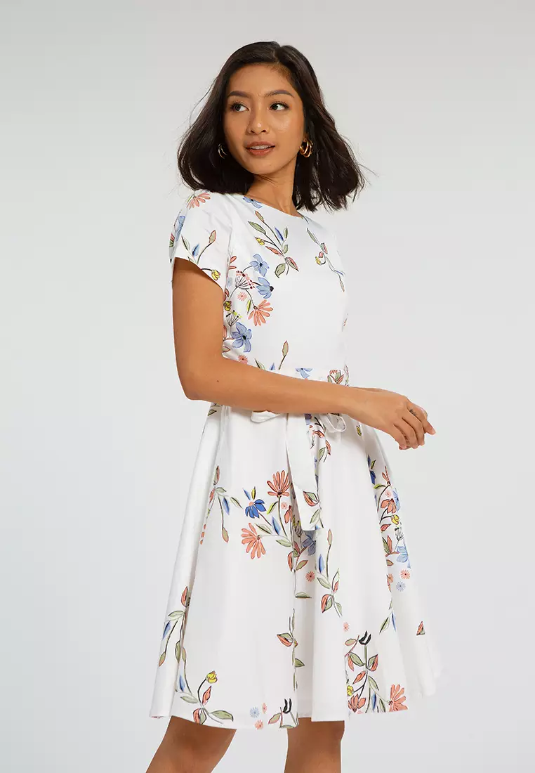 Minimal Portrayal Dress R2 OffWhite