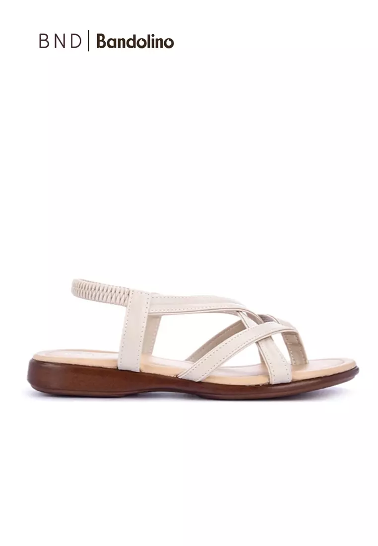 Bandolino hot sale white sandals